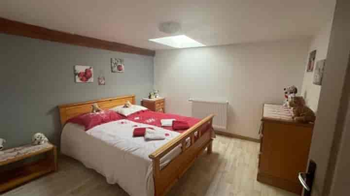 7 bedrooms house for sale in Les Poulieres, France