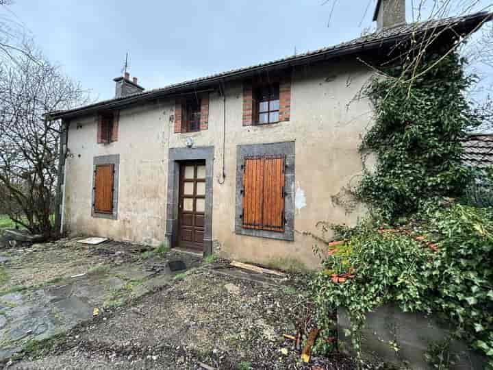 2 bedrooms house for sale in AURILLAC, France