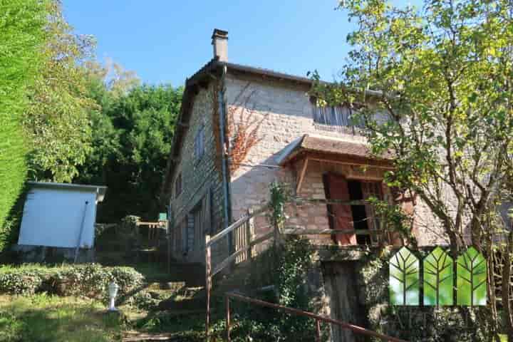 2 bedrooms house for sale in Clugnat, France