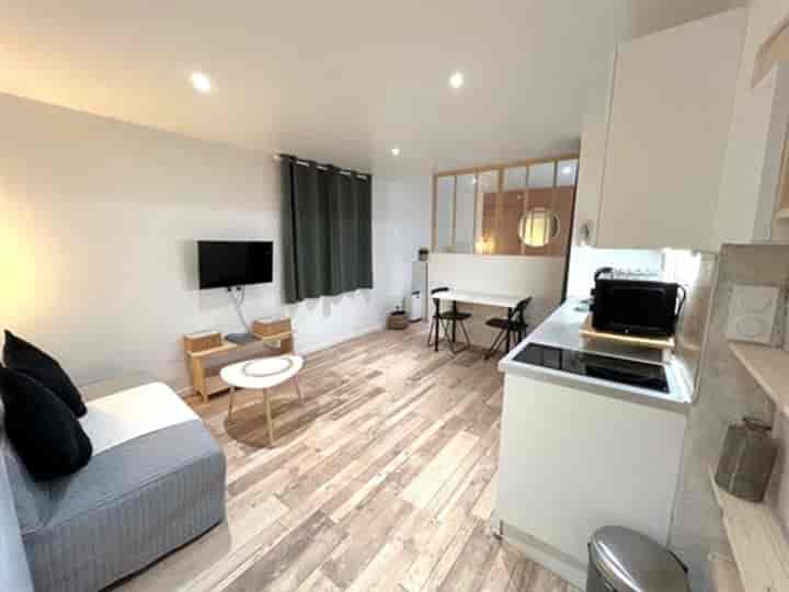2 bedrooms apartment for sale in Avignon, France