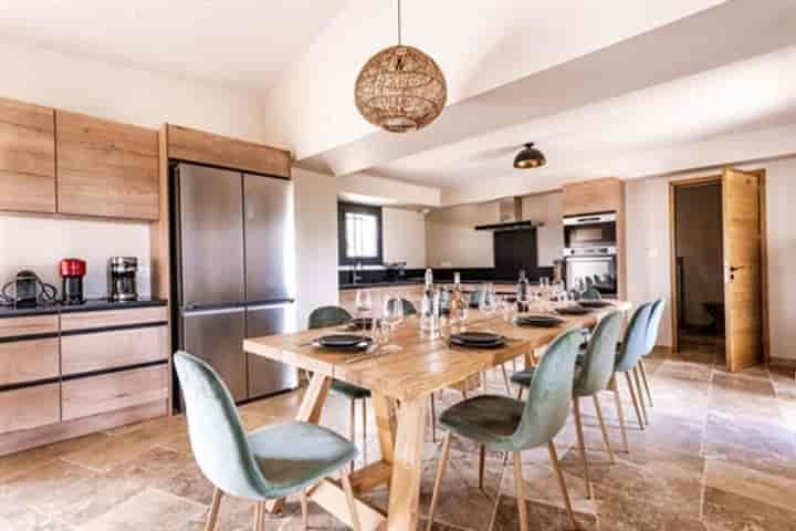 6 bedrooms house for sale in Beaumes-de-Venise, France