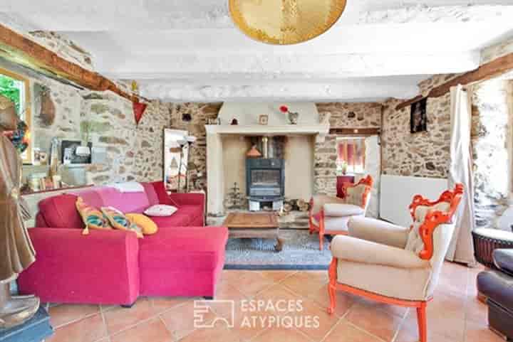 11 bedrooms other for sale in Saint-Martin-Laguepie, France