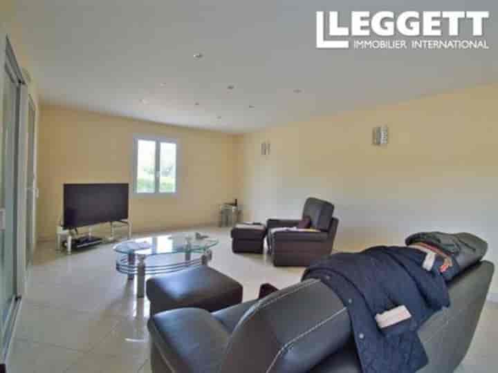 6 bedrooms house for sale in Saint-Barthelemy-dAgenais, France