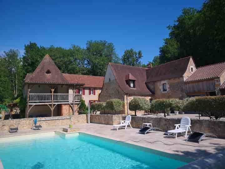 11 bedrooms house for sale in Le Bugue, France