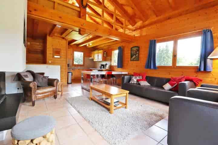 2 bedrooms house for sale in Les Gets, France