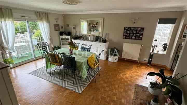 3 bedrooms house for sale in Pontault-Combault, France