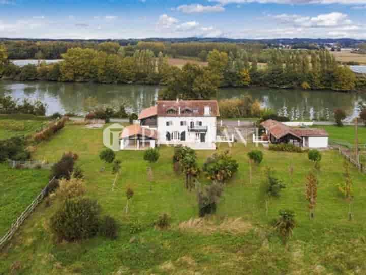 4 bedrooms house for sale in Sames, France