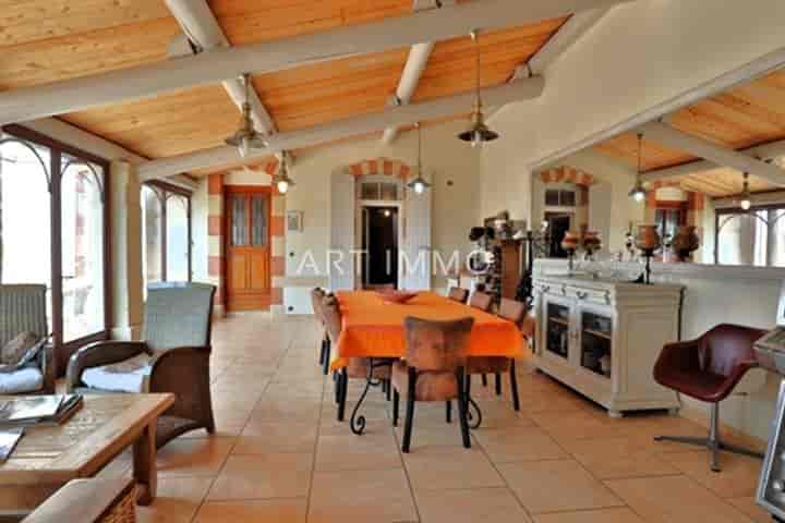 4 bedrooms other for sale in Gargas, France