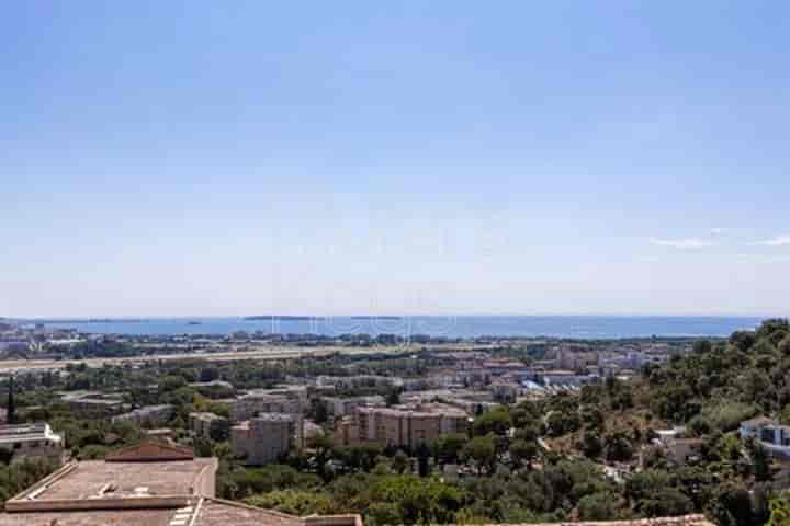 3 bedrooms apartment for sale in Mandelieu-la-Napoule, France