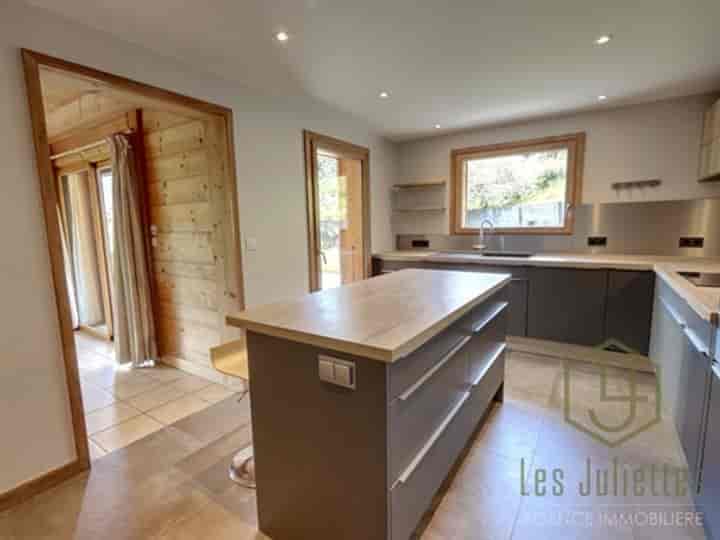 4 bedrooms house for sale in Seytroux, France