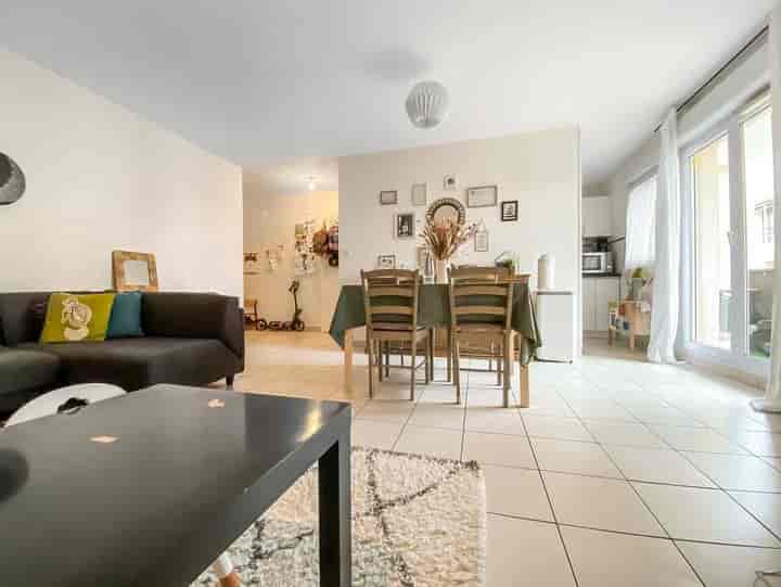 1 bedroom house for sale in MONTARGIS, France