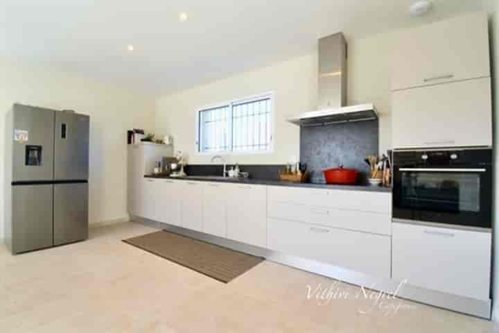 3 bedrooms house for sale in Molleges, France