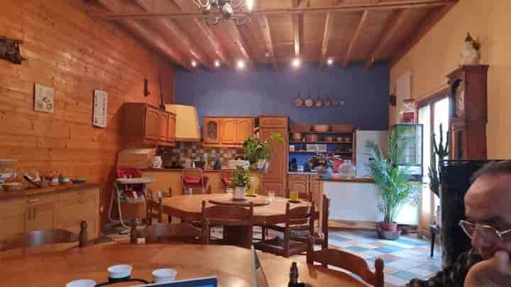 10 bedrooms house for sale in Besse-et-Saint-Anastaise, France