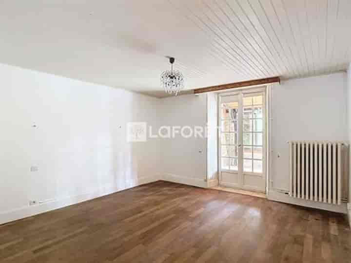 4 bedrooms house for sale in Nogent, France