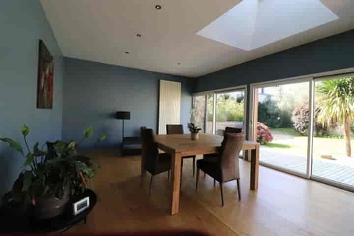 4 bedrooms house for sale in Lanester, France
