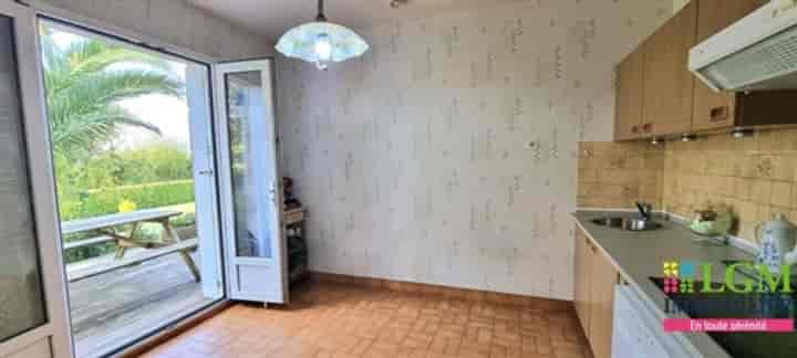 5 bedrooms house for sale in Ploumilliau, France