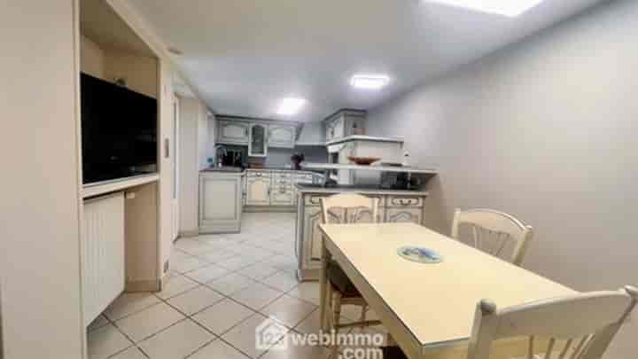 4 bedrooms house for sale in Baudreville, France