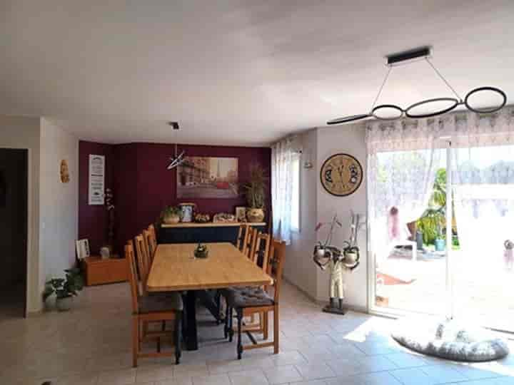 5 bedrooms house for sale in Precigne, France