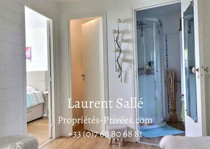 2 bedrooms house for sale in Saint-Armel, France