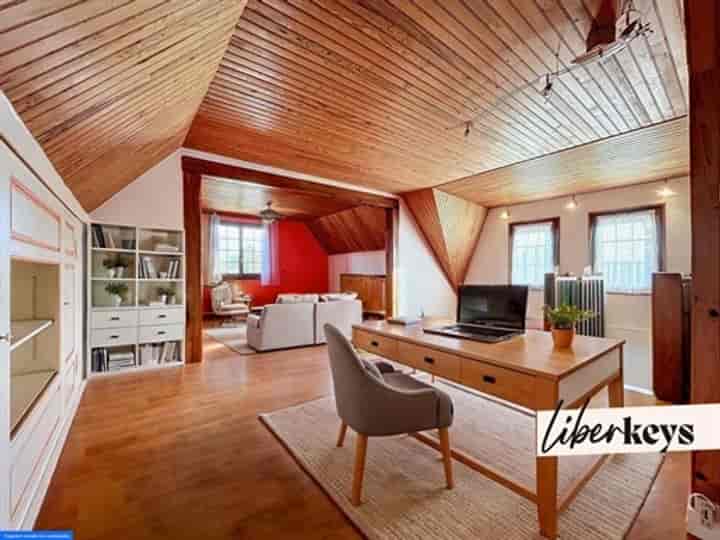 3 bedrooms house for sale in Balines, France