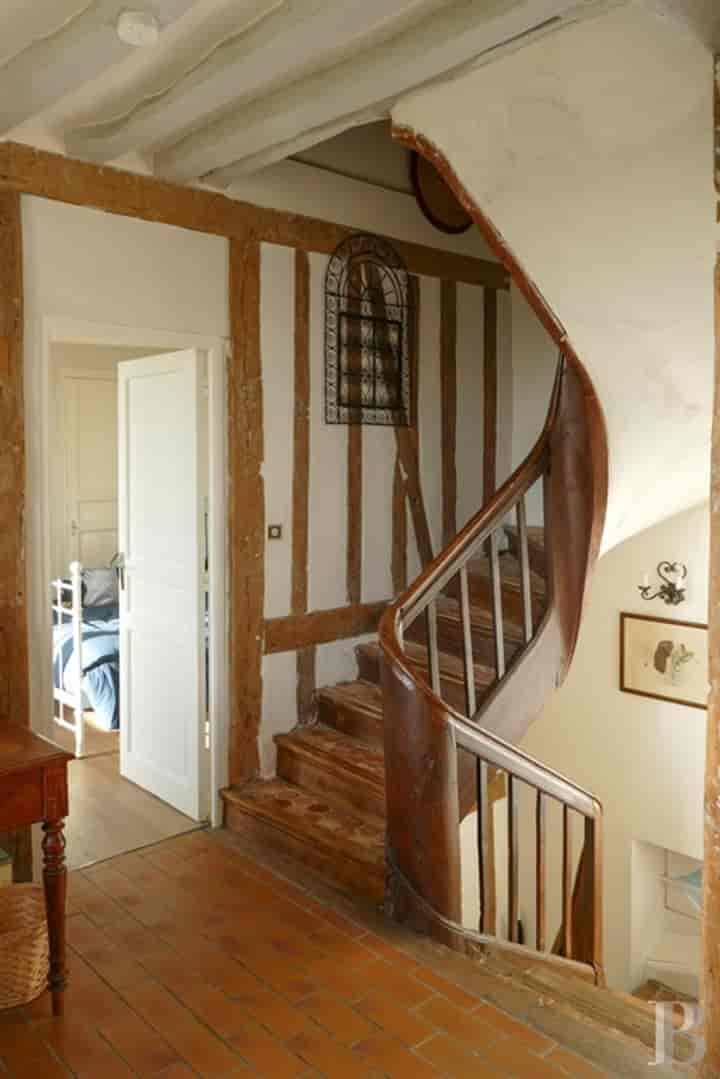 4 bedrooms other for sale in Bourgtheroulde-Infreville, France