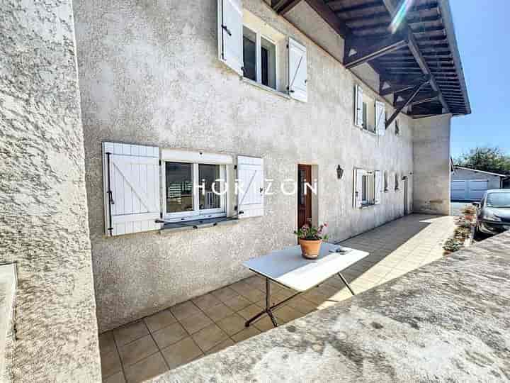 4 bedrooms house for sale in  France