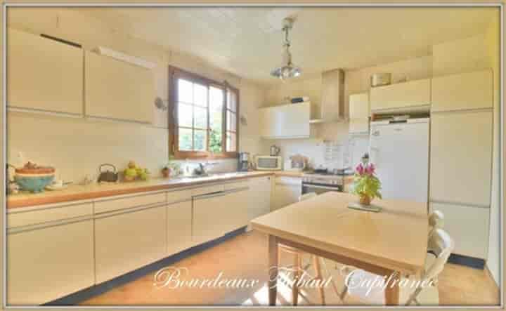 5 bedrooms other for sale in Boissy-sous-Saint-Yon, France