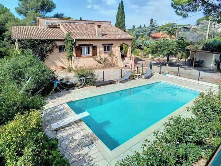 4 bedrooms house for sale in  France