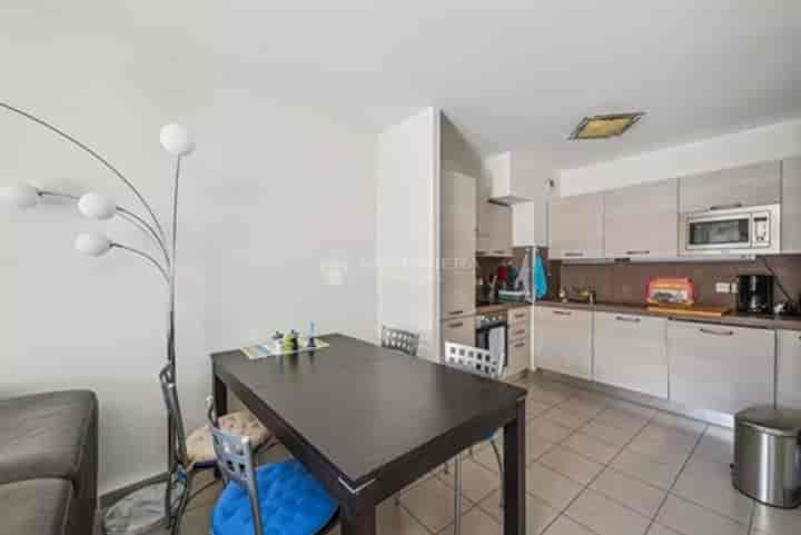 2 bedrooms apartment for sale in Juan-les-Pins, France