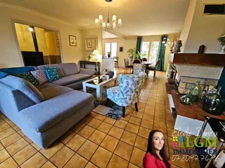 3 bedrooms house for sale in Chateaudun, France