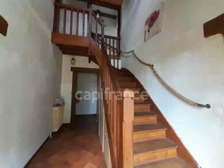 4 bedrooms house for sale in Chuelles, France