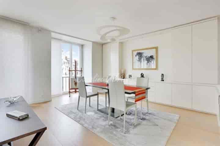 3 bedrooms apartment for sale in Paris 16eme, France