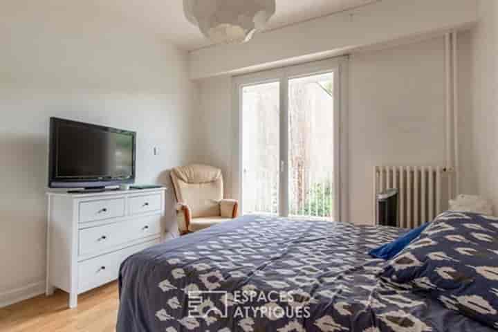 2 bedrooms apartment for sale in Angers, France