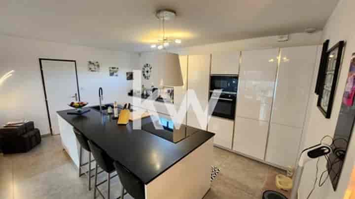 3 bedrooms house for sale in Nimes, France