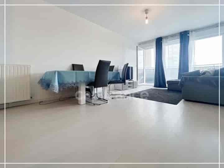 1 bedroom apartment for sale in Chennevieres-sur-Marne, France