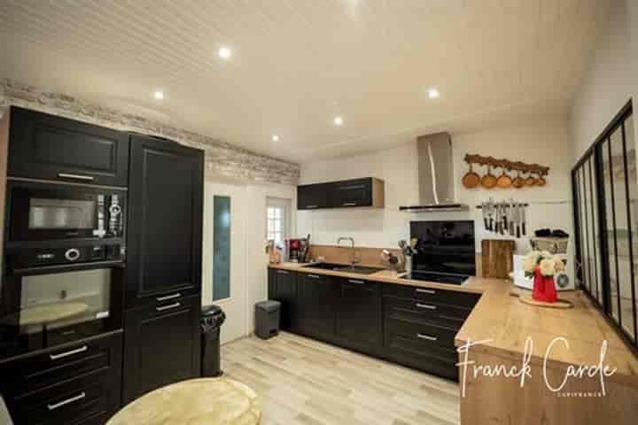 2 bedrooms other for sale in Luneray, France