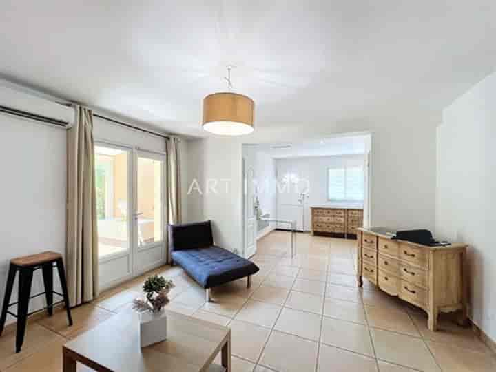 2 bedrooms house for sale in Cavaillon, France