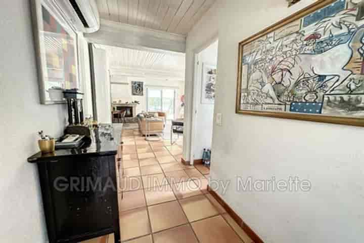 2 bedrooms house for sale in La Garde-Freinet, France