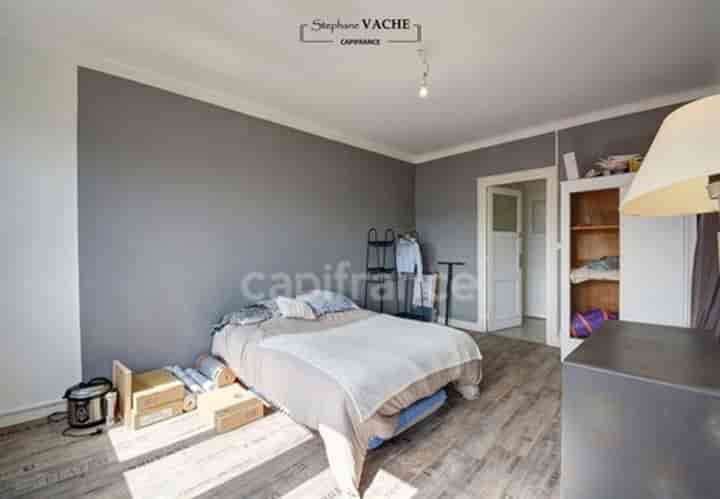 4 bedrooms apartment for sale in Saint-Etienne, France