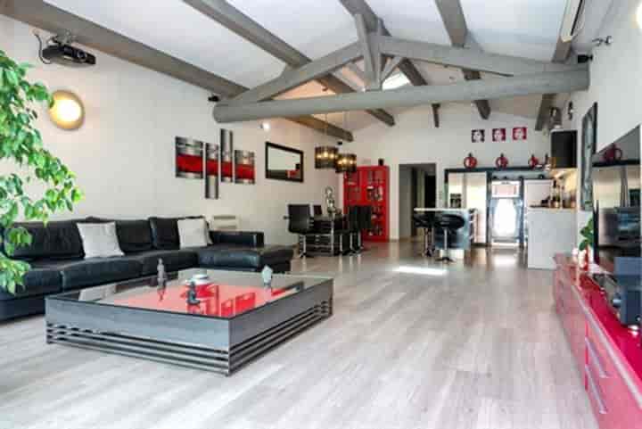 3 bedrooms house for sale in Oraison, France