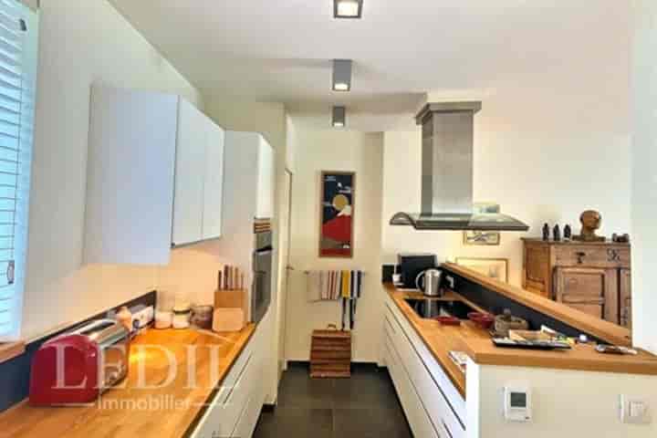 1 bedroom house for sale in Bagneres-de-Bigorre, France