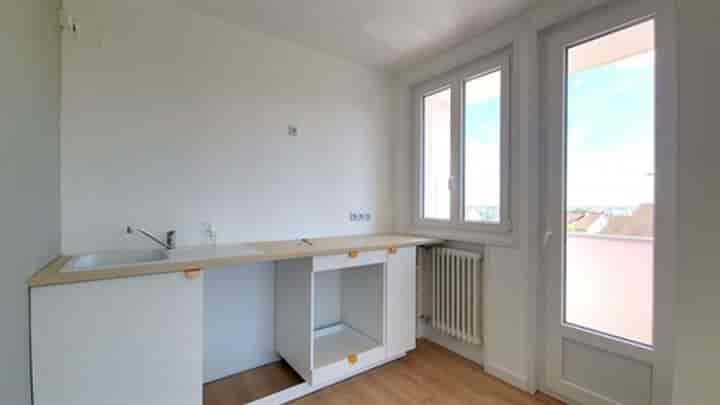 2 bedrooms apartment for sale in Talant, France