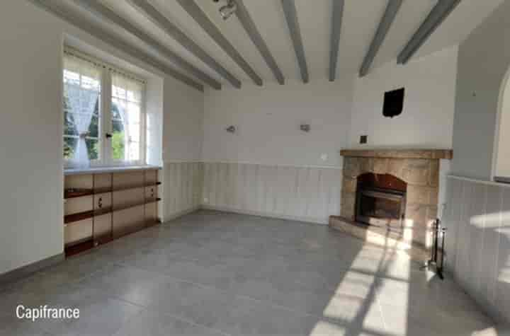 5 bedrooms house for sale in Rochefort-en-Terre, France