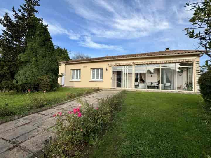 3 bedrooms house for sale in moragne, France