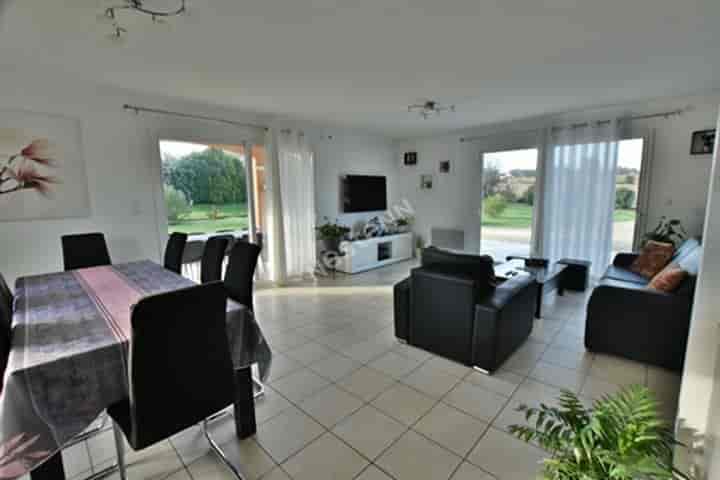 3 bedrooms other for sale in Conne-de-Labarde, France
