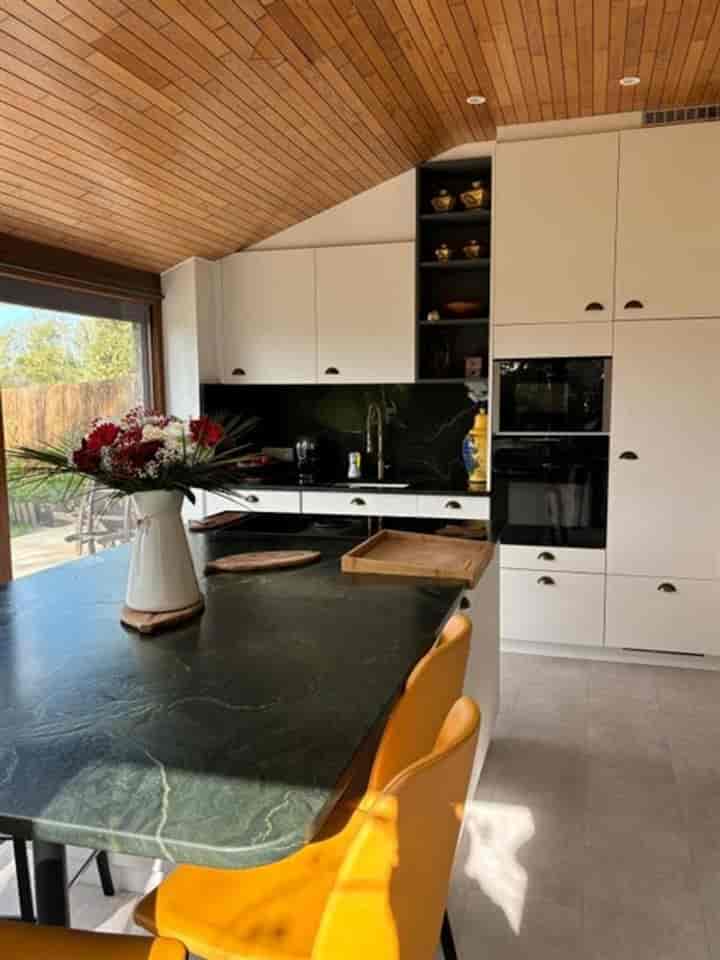 4 bedrooms house for sale in Plouhinec, France