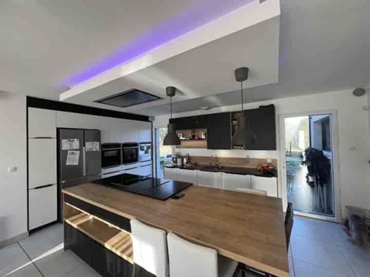 5 bedrooms house for sale in Honfleur, France