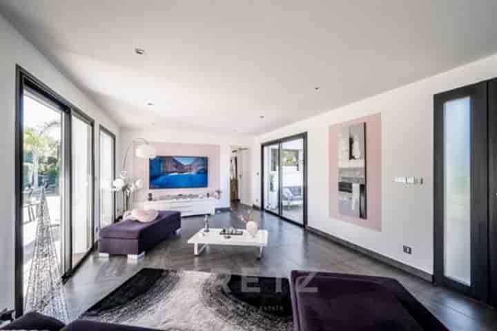6 bedrooms house for sale in Zonza, France