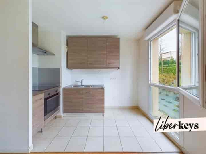 1 bedroom other for sale in Palaiseau, France