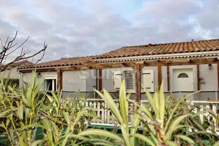 5 bedrooms house for sale in  France